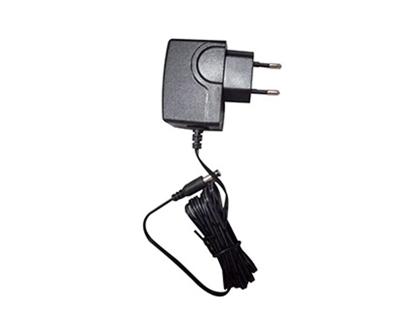 Adaptador de corrente Q-Connect KF11217